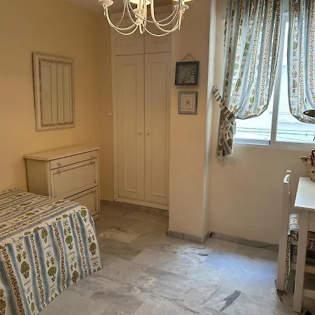 Apartment Lauramar 3