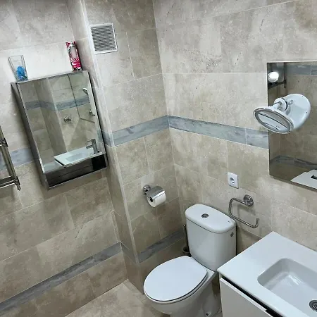 Lauramar 3 Apartment *