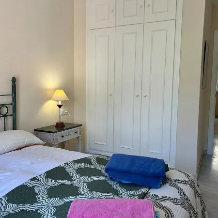 Lauramar 3 Apartment *